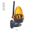 Oranžové výstražné LED svetlo s anténou, 12/24/230V, AC/DC, držiak pre bočné uchytenie, rozmer ø76x125mm, vyššia svietivosť 739 lux - slide 0