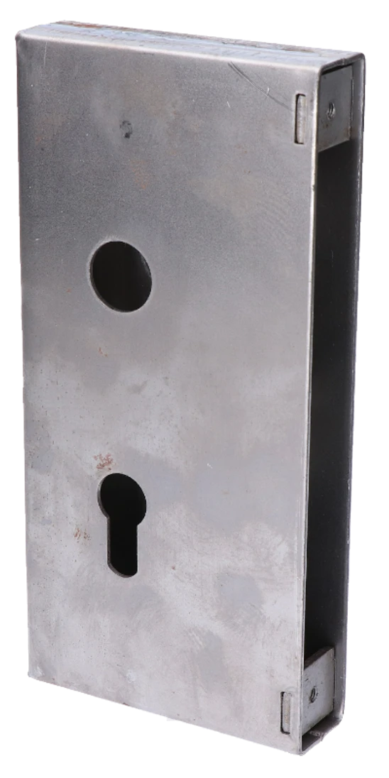 kryt zámku 215x105x30mm, pre ZMH331